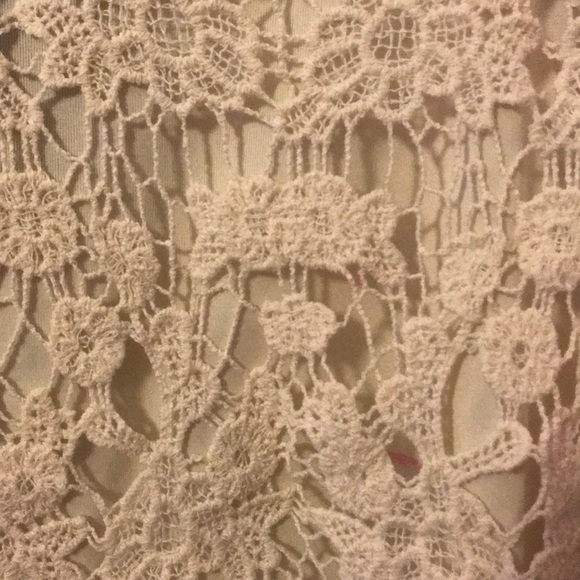 Embroidered Lace Vintage Halter - Picture 3 of 6